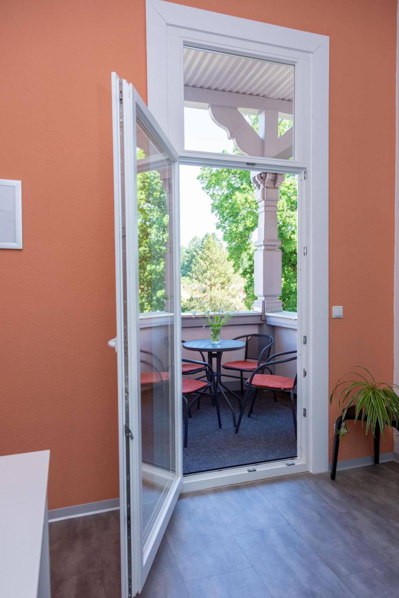 Moderne Ferienwohnung In Alter Villa Georgenthal  Екстер'єр фото
